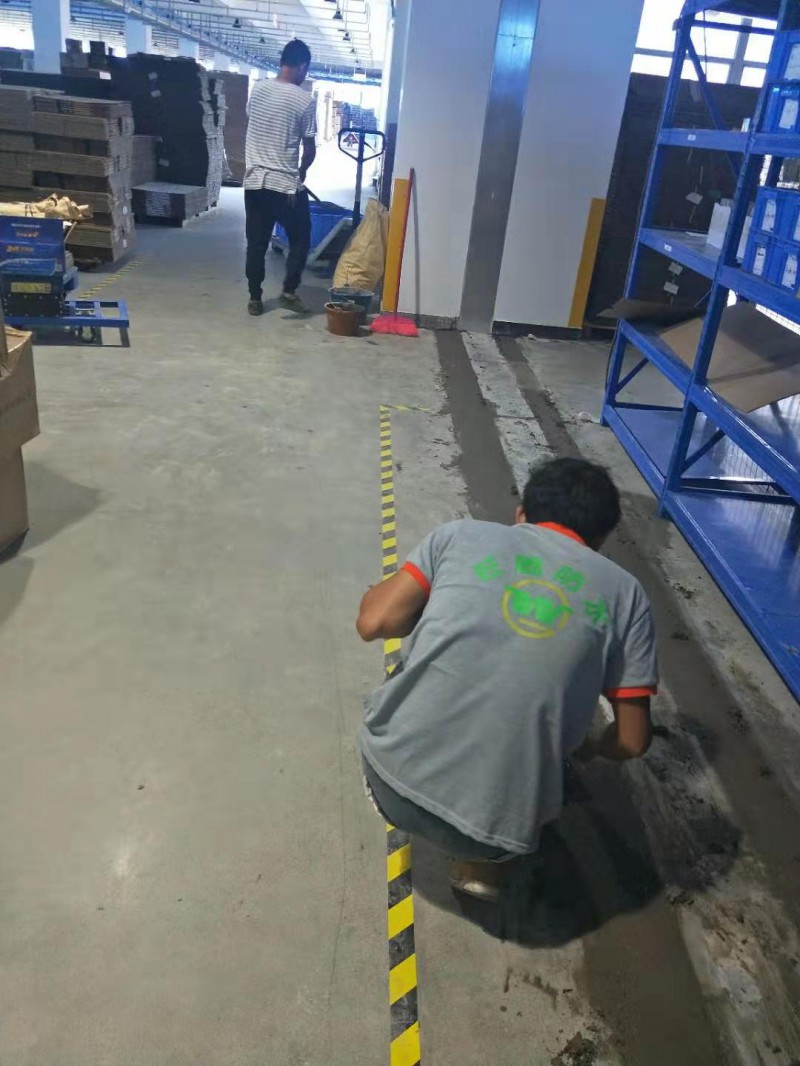 平潭樓房屋面整體防水，新圩衛生間補漏，巽寮外墻瓷磚補漏