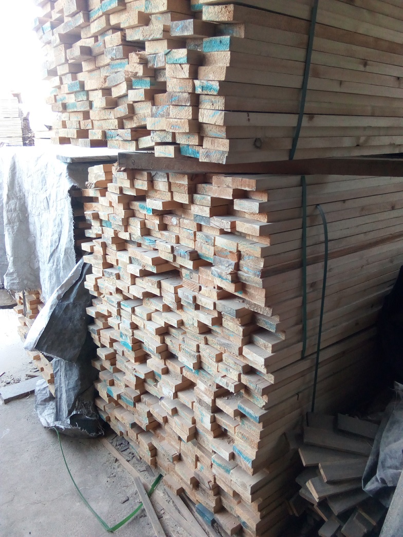 3.8松木板10cm/12cm/14cm寬樟子松/白松木板