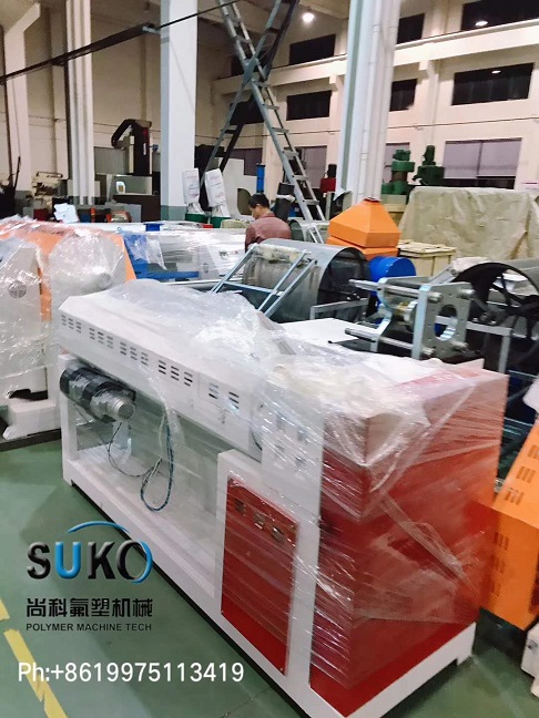 熔噴機成套設備