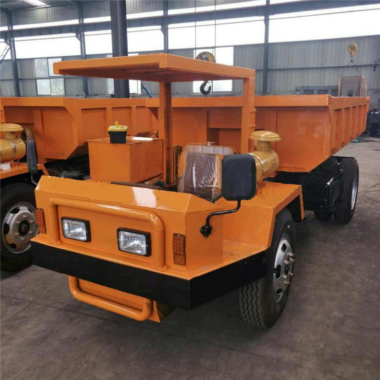 適合山區跑的四不像車 主要靠四驅在泥土拉貨