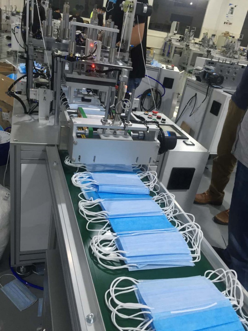 廠家定做全自動一拖一口罩機 平面一次性口罩生產線設備
