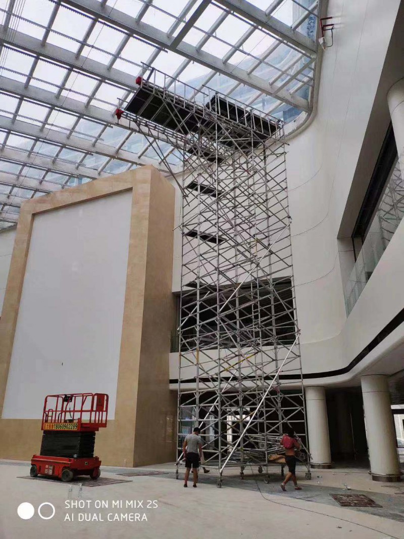 高空作業腳手架出租，移動腳手架直供，鋁合金腳手架租售。