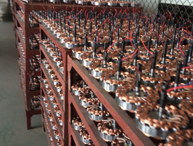 鑫英水性氨基烘干絕緣漆耐高溫烘干高附著力防腐性能高