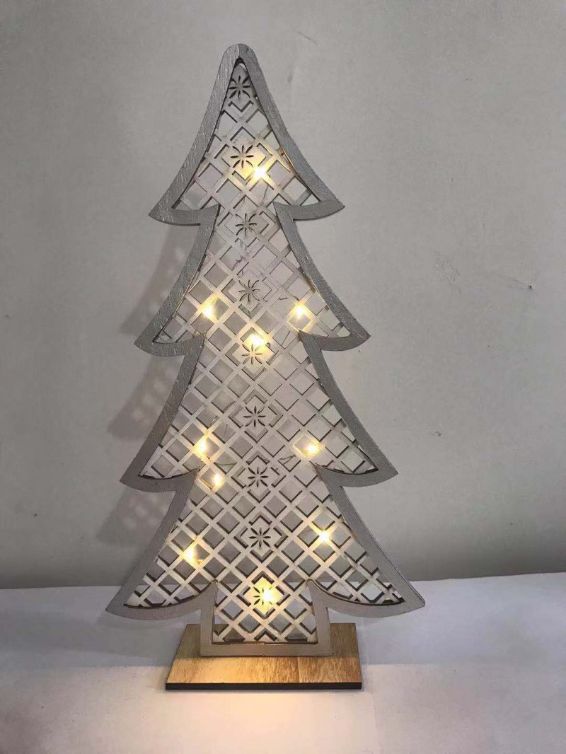 廠家現(xiàn)貨圣誕樹裝飾品雕刻木質(zhì)圣誕禮品