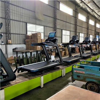 德州健身器材廠家美能達商用跑步機